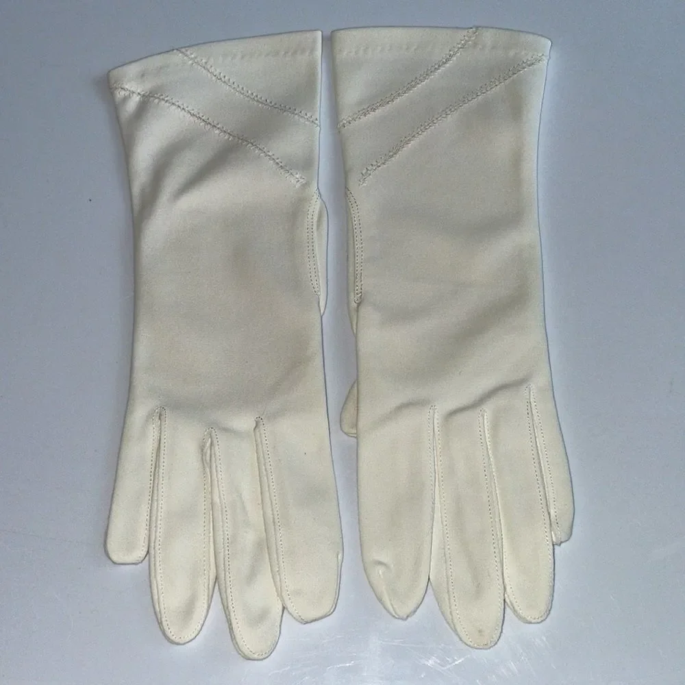 Vtg new in‎ packaging Kayser white nylon gloves